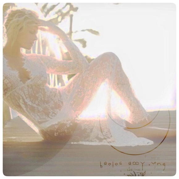 ༟༟That — ⁺ ! 🌙 WAY ♡ - Picture 1 of 5